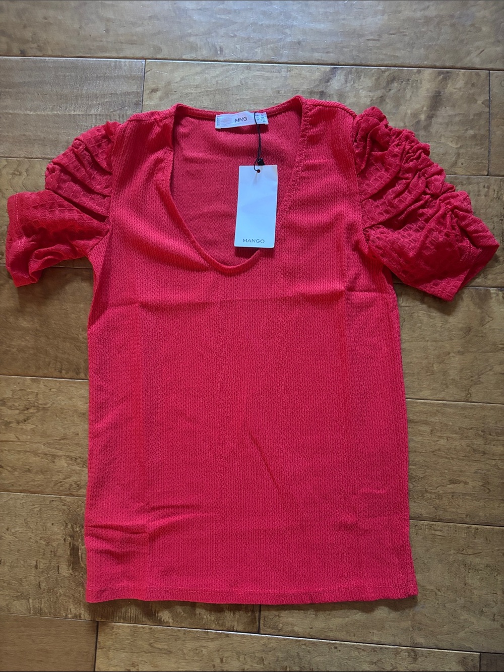 Mango Bright Red V-Neck Puff Sleeve Short Sleeve Top Sz XS NWT